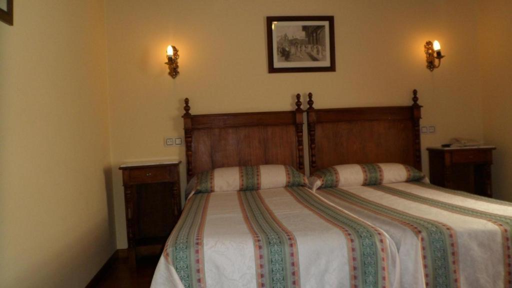 Hotel Rural Ovio Nueva De Llanes Habitación foto